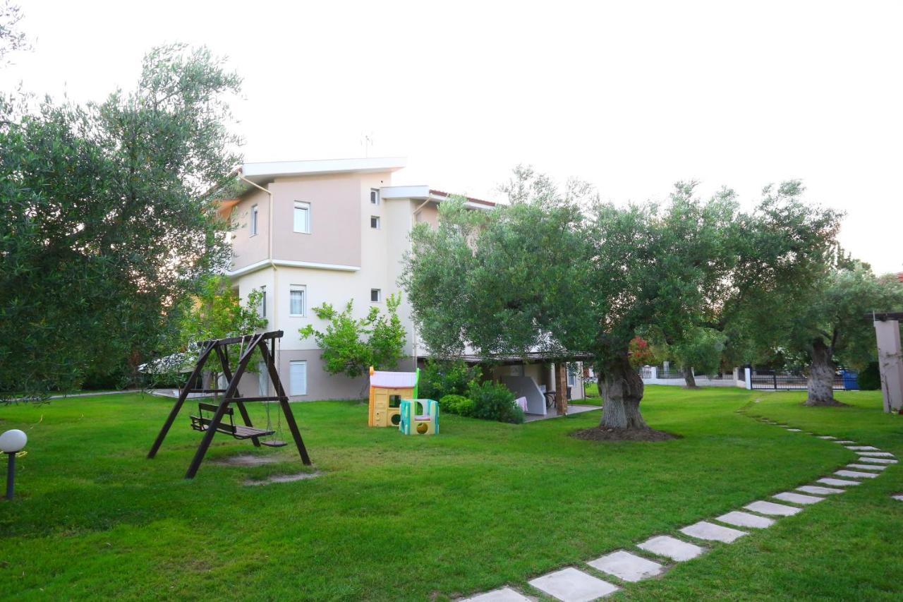 Dionisos Resort Пефкохори Екстериор снимка