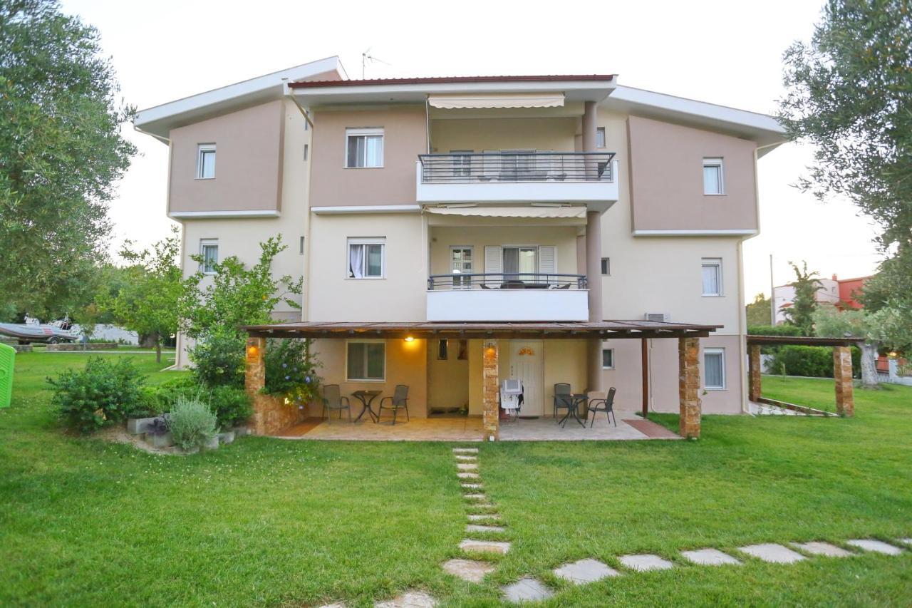 Dionisos Resort Пефкохори Екстериор снимка